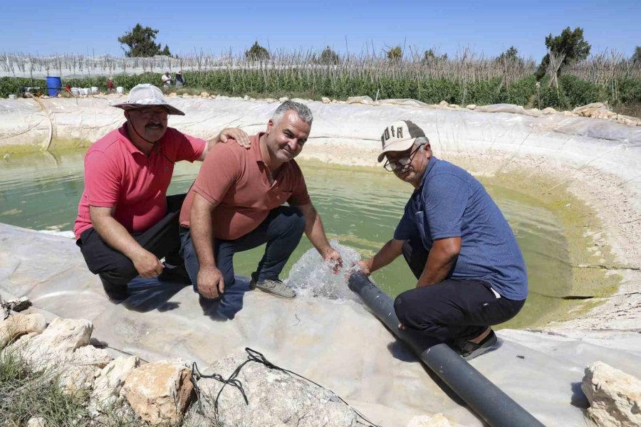 Erdemli’nin Kırsalına Sulama Borusu Desteği