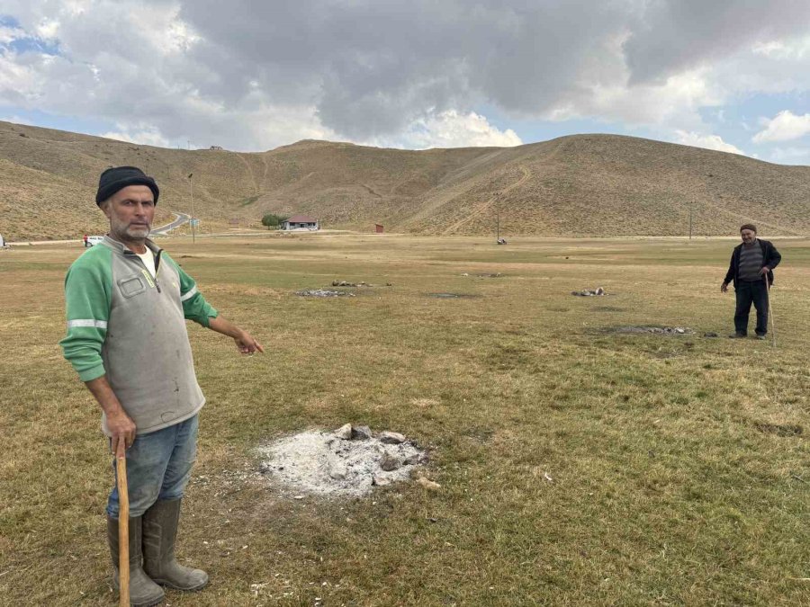 Piknik Ve Kamp İçin Gelip Çöplerini Bıraktılar Çobanlar Bile İsyan Etti