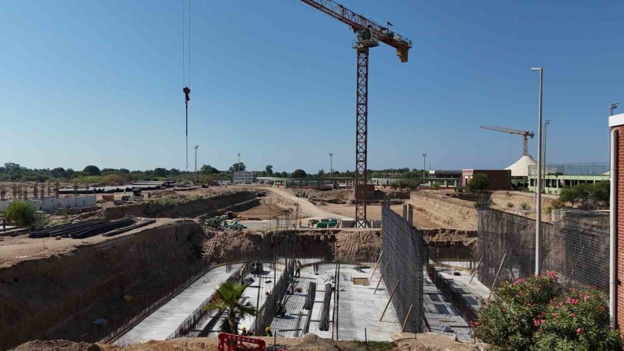 Lara Atıksu Arıtma Tesisi’nde Çalışmalar Sürüyor