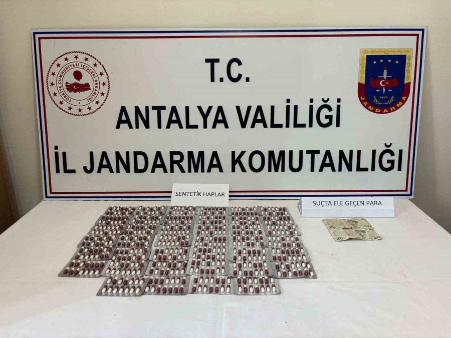 Alanya Ve Manavgat’ta Uyuşturucu Operasyonu: 6 Bin 250 Hap Ele Geçirildi