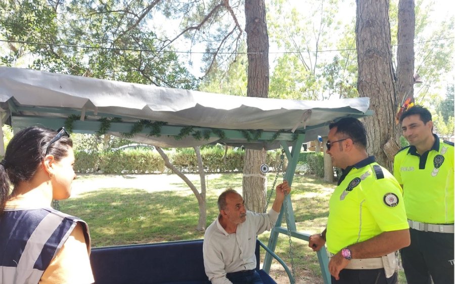 Huzurevi Sakinlerine Dolandırıcılığa Karşı Bilgilendirme