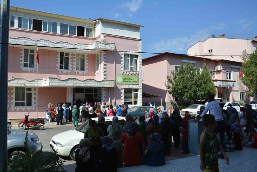 Toplum Yararı Projesi Kapsamında 60 Personel İçin 170 Başvuru