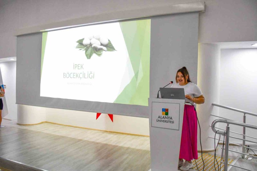 Alanya Üniversitesi El Sanatlarını Geleceğe Taşıyor