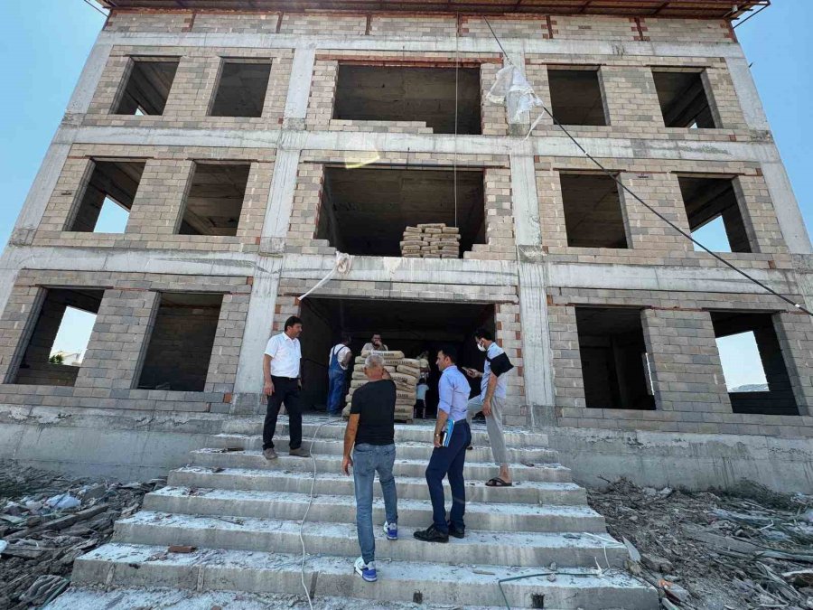 Manavgat’ta Yatılı Hafızlık Kız Kur’an Kursu’nun Kaba İnşaatı Tamamlandı