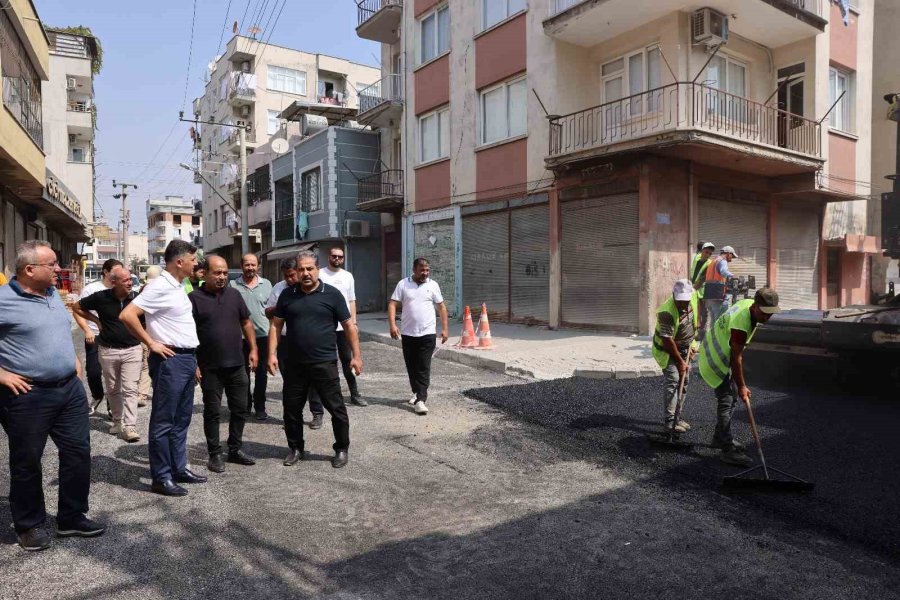 Akdeniz Belediyesi Mahalle Yollarını Yeniliyor