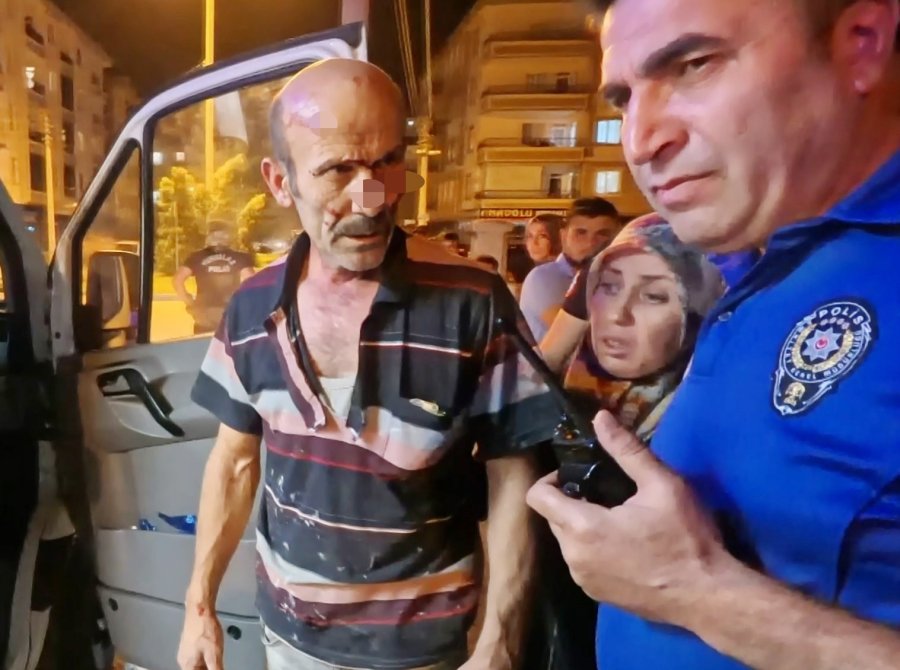 Dayak Yemek İçin "vur" Dedi, Dayak Atıp Gözaltına Alındı