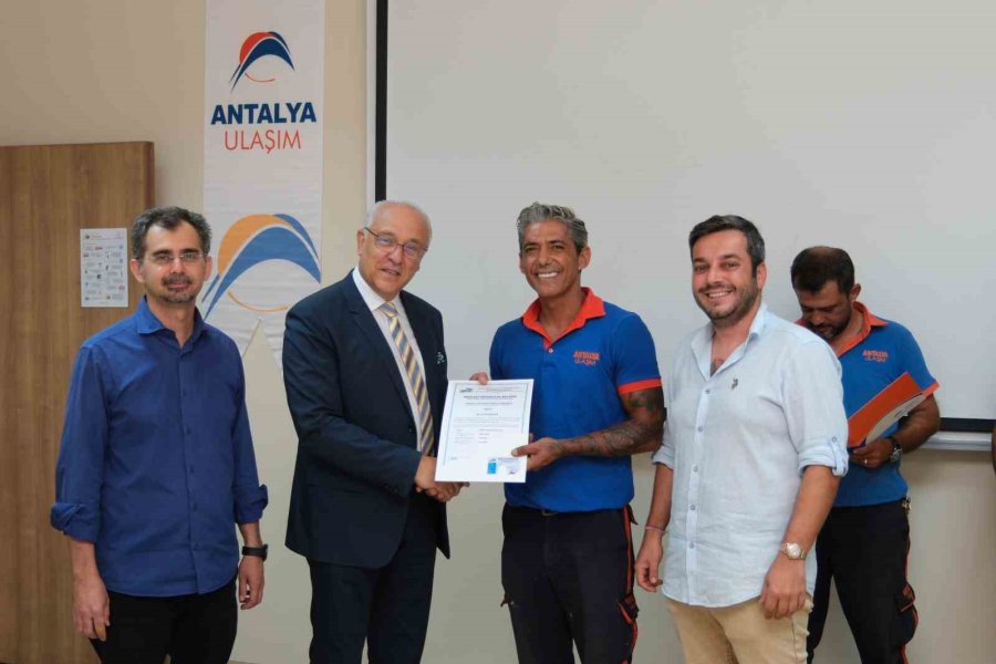 Antalya Tramvaylarının Bakım-onarımları Emin Ellerde Yapılıyor