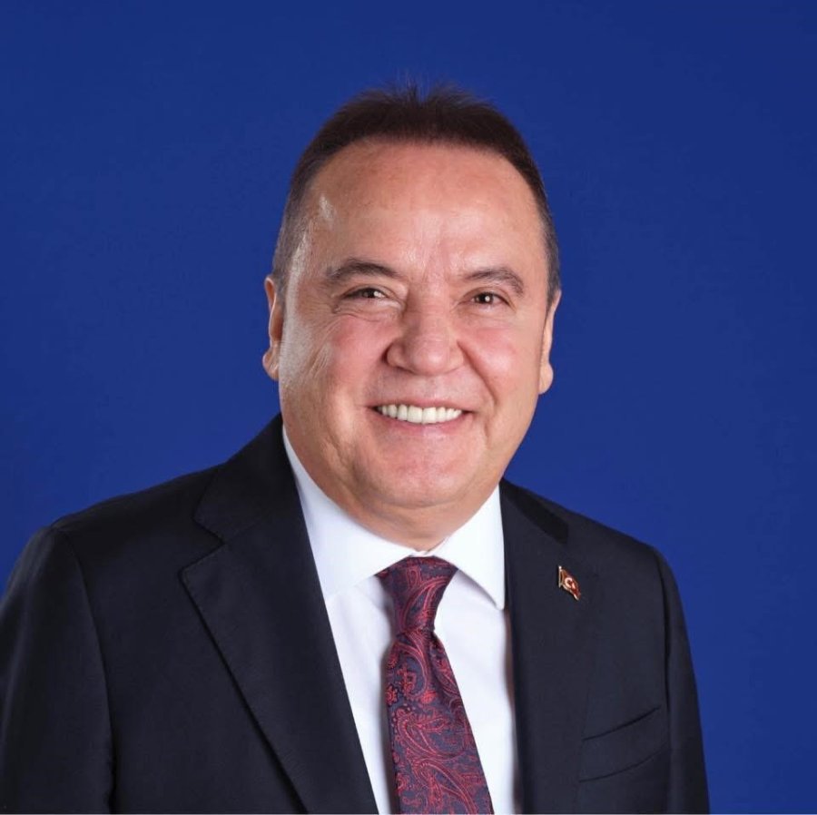 Muhittin Böcek Cezaevinde Üçüncü Kitabını Yazıyor