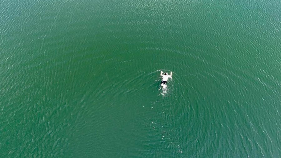 Antalya Sıcağından Kaçanlar, 1700 Rakımlı Turkuaz Renkli Dipsiz Göl’de Serinliyor