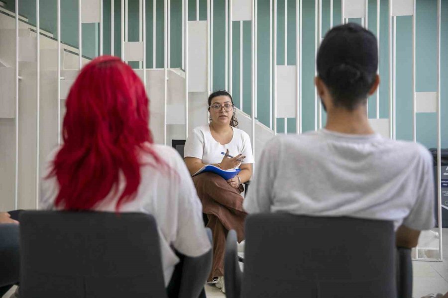 Mersin’de Kadın Danışma Merkezi İlgi Görüyor