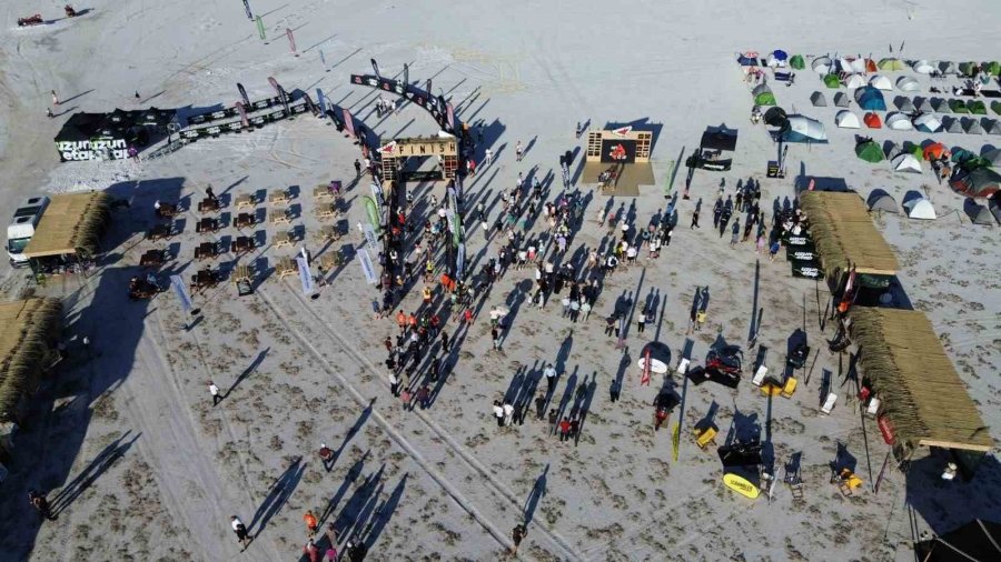 Runfire Salt Lake Ultra Trail Maratonu, Renkli Görüntülere Sahne Oldu