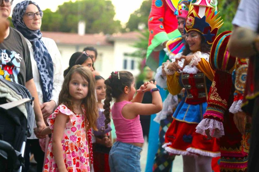2. Uluslararası Kültür Festivali Kepez’de Başladı