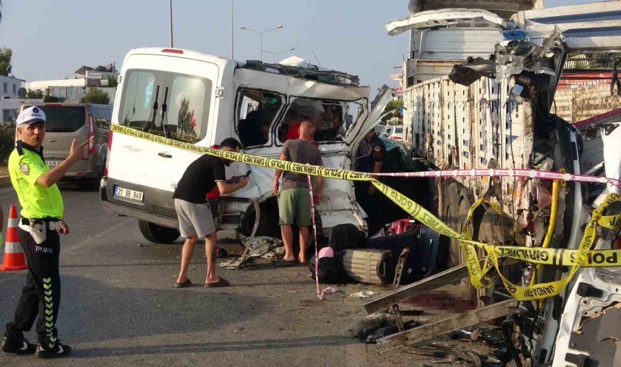 Tır Park Ettiken İki Dakika Sonra Kaza Olmuş: Ölenlerin Kimlikleri Belirlendi