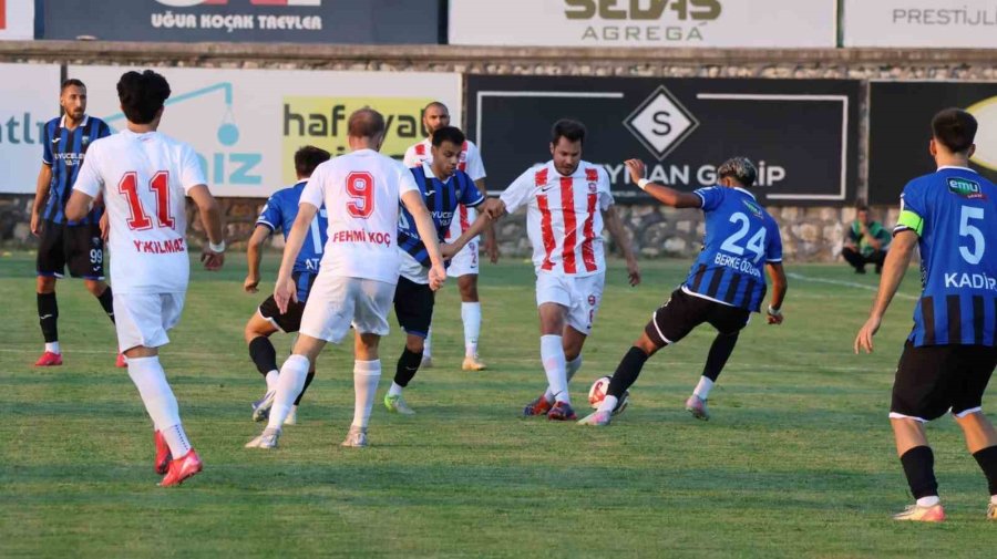 Kepezspor Futbol Deplasmandan Puanla Döndü