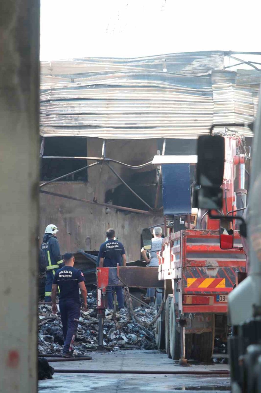 Otel Ekipmanları Deposunda 15 Gün Arayla İkinci Yangın