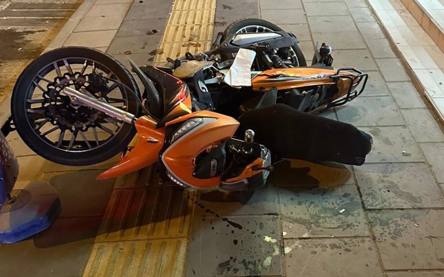 Feci Kaza Kamerada: Yoldan Geçen Hemşire Dakikalarca Kalp Masajı Yaptı Ama Kurtarılamadı