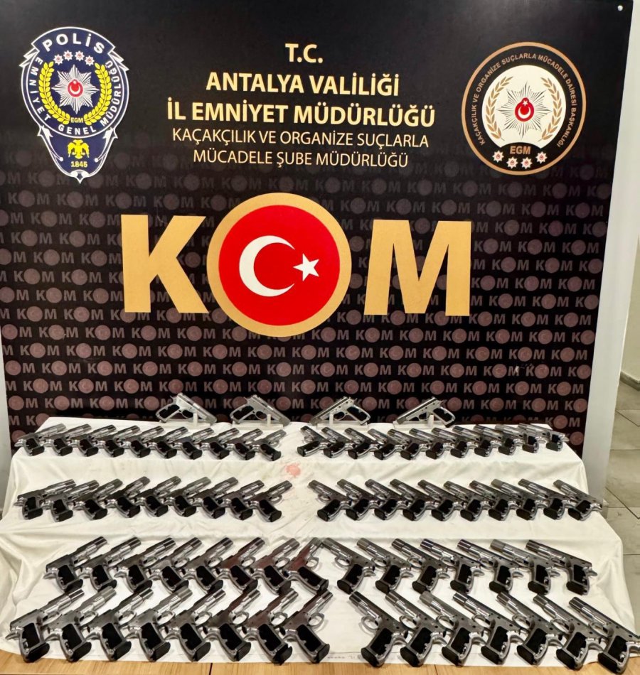 Antalya’da Bir Haftada Gerçekleşen Denetimlerde 22 Tutuklama