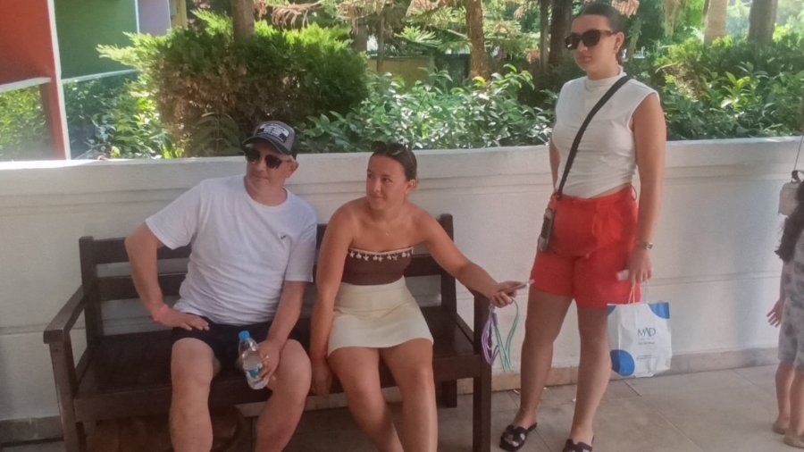 Tatilleri Kabusa Döndü, Oteli Terk Ettiler