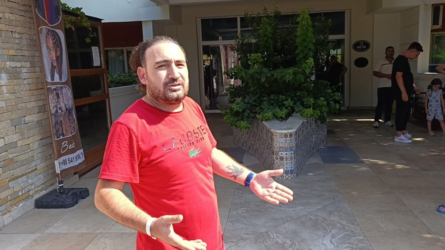 Tatilleri Kabusa Döndü, Oteli Terk Ettiler