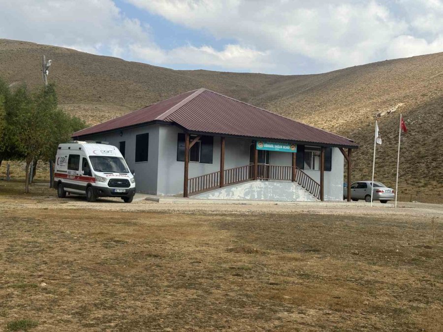 Antalya’nın 2 Bin 100 Metre Rakımındaki Sağlık Ocağı 5 Bin Kişiye Hizmet Veriyor