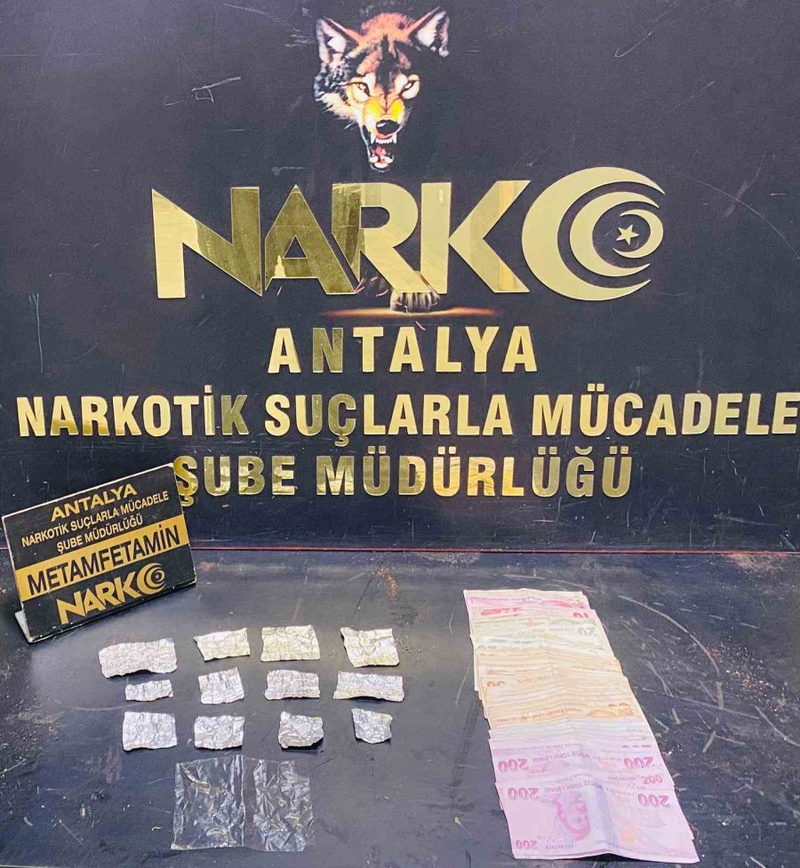 Antalya’da Uyuşturucu Operasyonlarında 7 Tutuklama