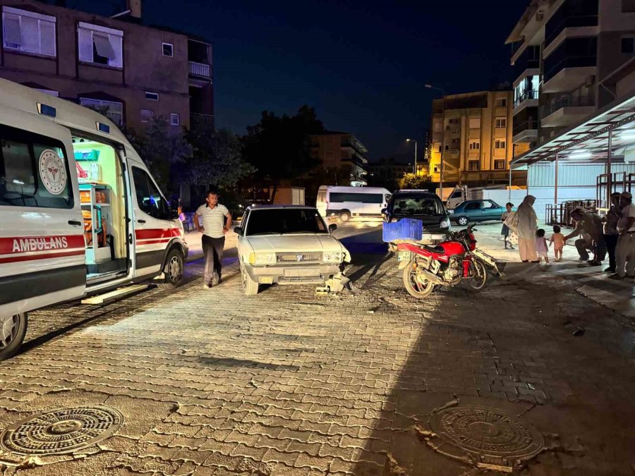 Otomobil İle Çarpışan Motosikletli Yaralandı