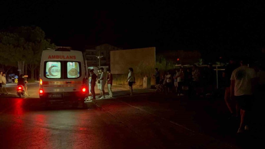 Gazipaşa’da Motosiklet Devrildi: 2 Yaralı