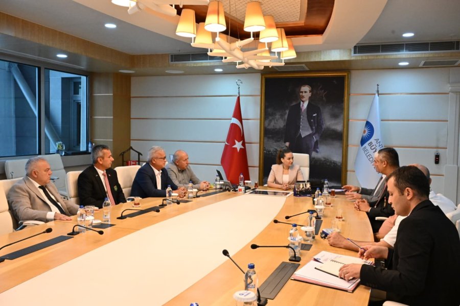 Büyükşehir İle Şehit Ve Gazi Dernekleri Arasında İşbirliği Protokolü İmzalandı