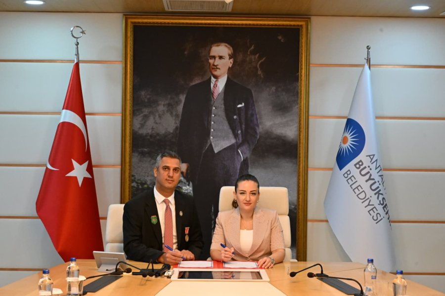 Büyükşehir İle Şehit Ve Gazi Dernekleri Arasında İşbirliği Protokolü İmzalandı