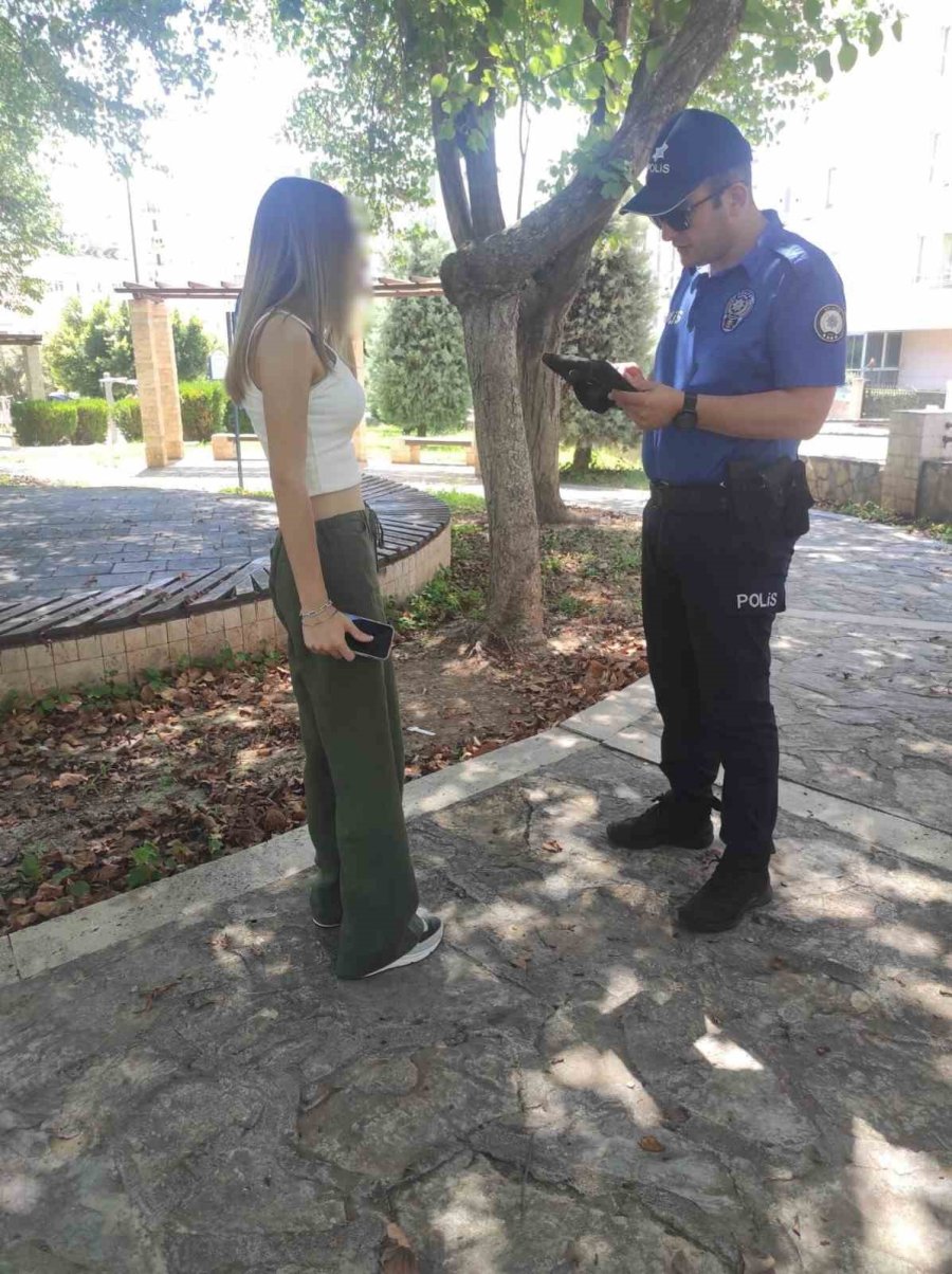 Antalya’daki Denetimlerde Kaçaklar Yakalandı, Binlerce Şahıs Sorgulandı