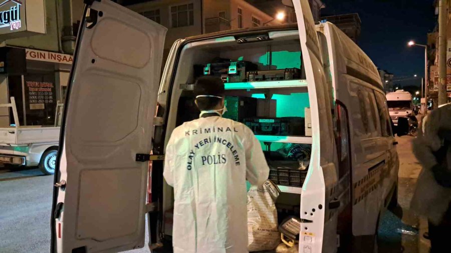 Karaman’da Emekli Öğretmen Evinde Ölü Bulundu