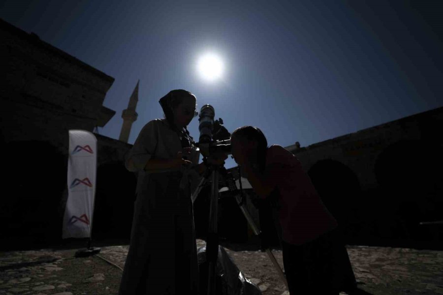 Mersin’de Herkes Bilimle Buluşuyor