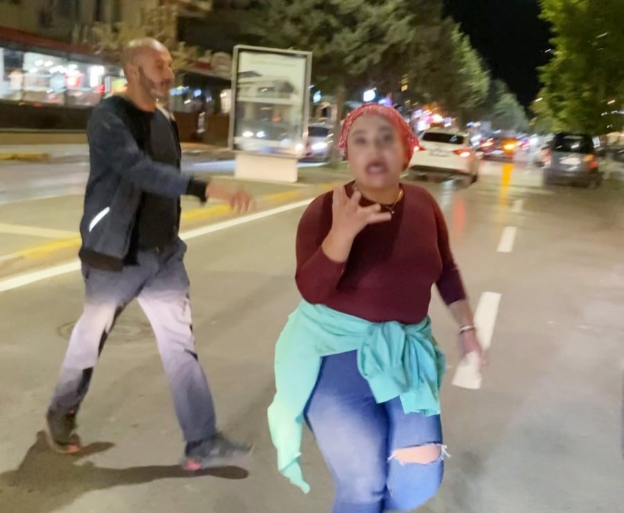 Alkollü Kadın Sürücü, Kendini Uyaran Sürücüyü "maganda" Diye Polise Şikayet Etti