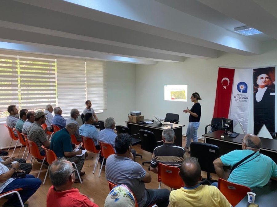 Büyükşehir’den Üreticiyi Eğitim Desteği