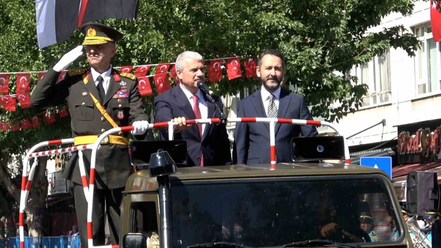 Konya’da 30 Ağustos Zafer Bayramı Coşkusu