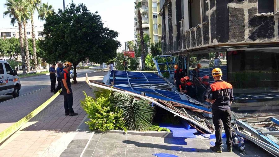 Özel Laboratuvarın Dış Cephe Kaplamaları Çöktü, Ortalık Savaş Alanına Döndü