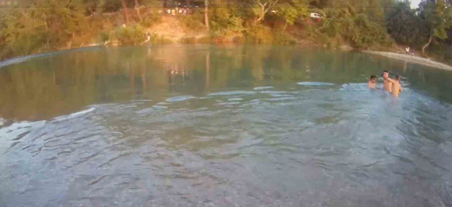 Kurtarma Çabaları Sonuç Vermedi, Arkadaşlarının Gözleri Önünde Hayatını Kaybetti