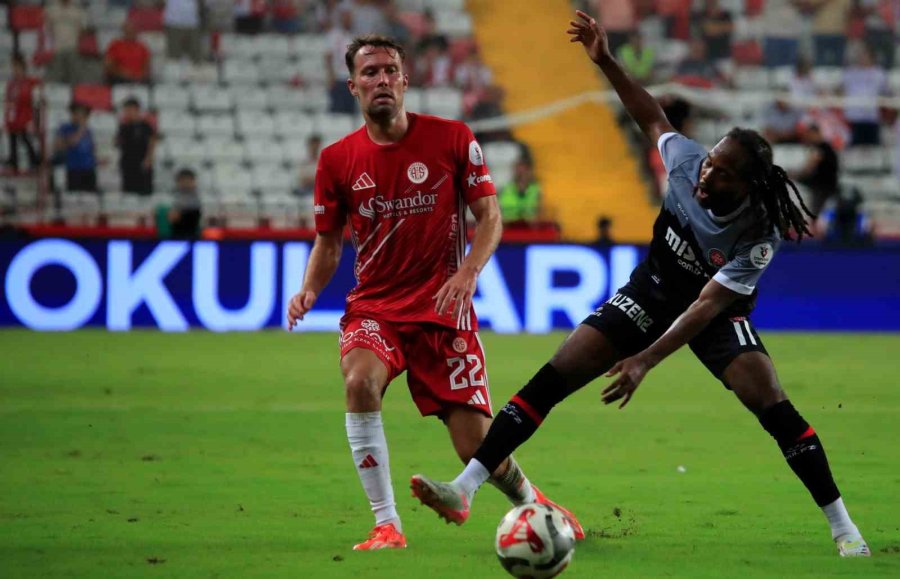 Trendyol Süper Lig: Antalyaspor: 1 - Fatih Karagümrük: 2 (maç Sonucu)