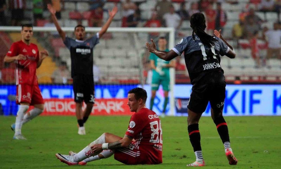 Trendyol Süper Lig: Antalyaspor: 1 - Fatih Karagümrük: 2 (maç Sonucu)
