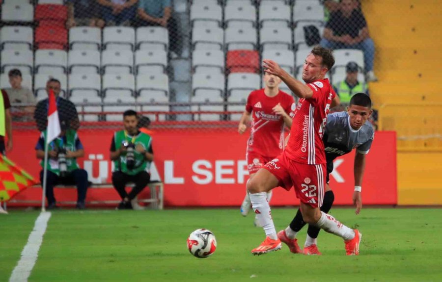 Trendyol Süper Lig: Antalyaspor: 1 - Fatih Karagümrük: 2 (maç Sonucu)