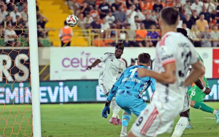Trendyol Süper Lig: Corendon Alanyaspor: 2 - Beşiktaş 0 (maç Sonucu)