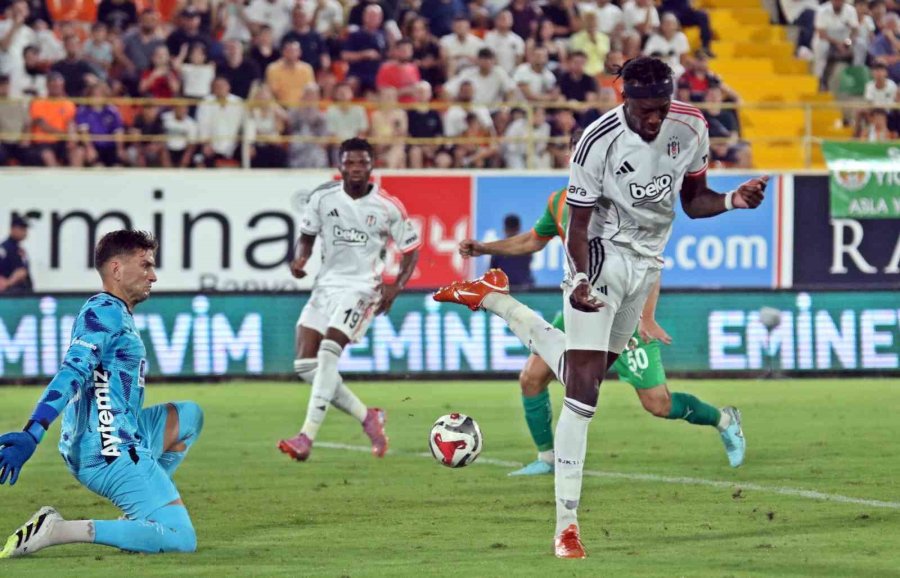 Trendyol Süper Lig: Corendon Alanyaspor: 2 - Beşiktaş 0 (maç Sonucu)