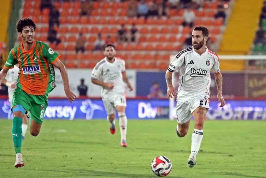 Trendyol Süper Lig: Corendon Alanyaspor: 2 - Beşiktaş 0 (maç Sonucu)