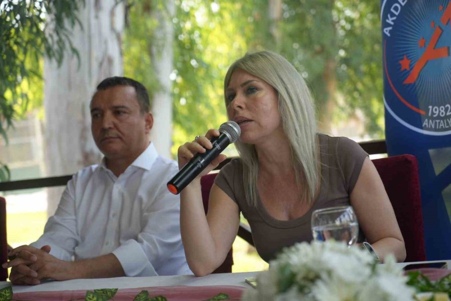 Akdeniz Üniversitesi Rektörü Prof. Dr. Özlenen Özkan: "2011’de Akdeniz Üniversitesi’nde Rahim Nakli Yapılmasaydı, Bugün Dünyada Uygulanamazdı"