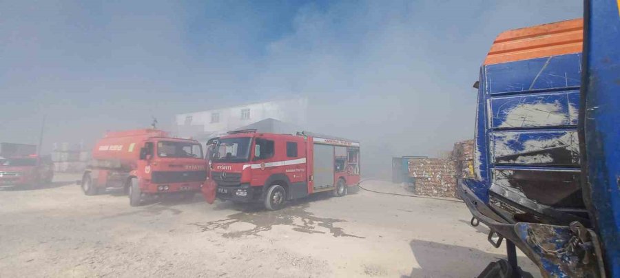 Karaman’da Geri Dönüşüm Tesisinde Yangın Çıktı