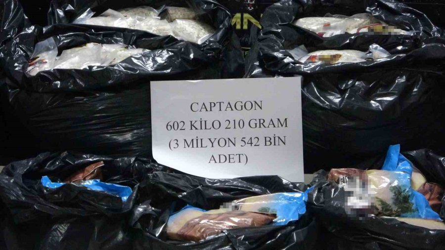 Sürpriz Yumurtalardan Bile Uyuşturucu Çıkmıştı: 8 Şüpheli Adliyeye Sevk Edildi