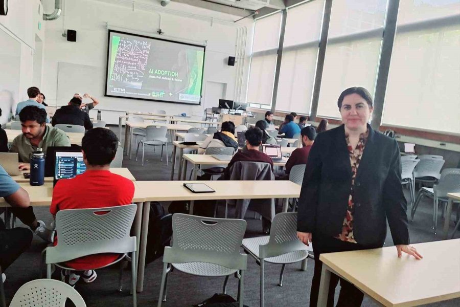 Alkü’lü Akademisyen Abd’de Alkü’yü Temsil Etti