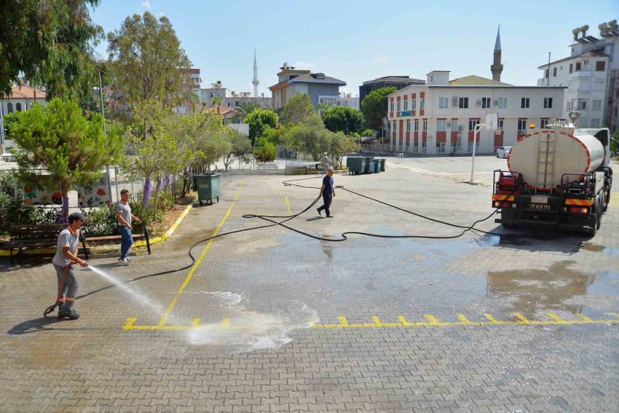 Alanya Belediyesi’nden Okullarda Kapsamlı Temizlik Seferberliği