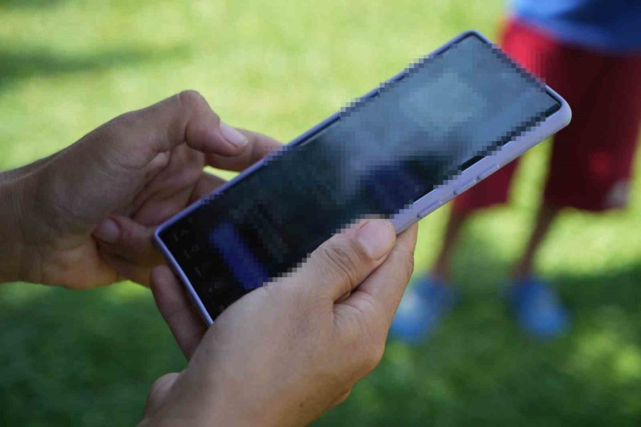 Antalya’da 2 Çocuk Annesi İnternet Tuzağıyla 470 Bin Lirasını Dolandırıcılara Kaptırdı