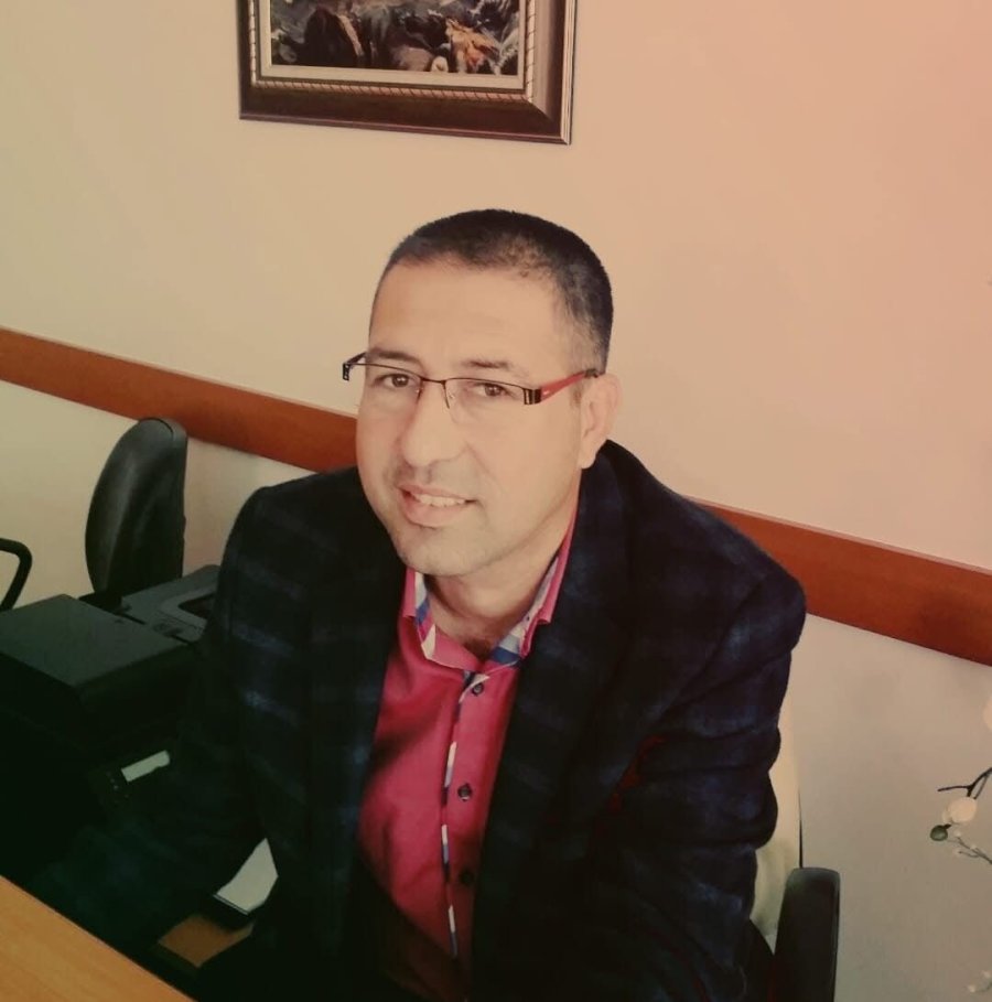 Küçükbaş Hayvan Yüklü Kamyonet Uçuruma Yuvarlandı: 1 Ölü